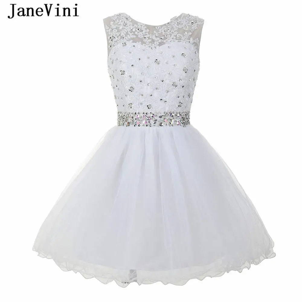 JaneVini Büyüleyici Beyaz Tül Mini Bir Çizgi Mezuniyet Elbiseleri Kolsuz Dantel Aplikler Boncuklu Artı Boyutu Kısa Örgün Balo Abiye