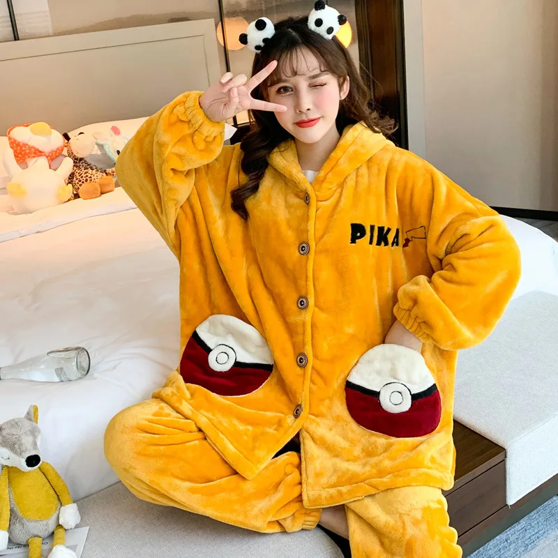 Kawaii Pikachu Karikatür Baskı Pijama Bayan Sonbahar ve Kış Mercan Kadife Pijama Uzun Peluş Kalınlaşmış Yeni Ev Giysileri Takım Elbise