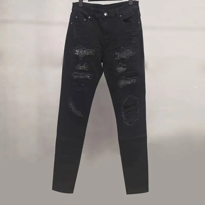 Sonbahar Sıcak Matkap Ekleme Yırtık Delik Tasarım Sıkı Jean Hip Hop Tarzı Pantolon Erkekler İçin Siyah Rhinestones Yırtık Kot erkekler İçin