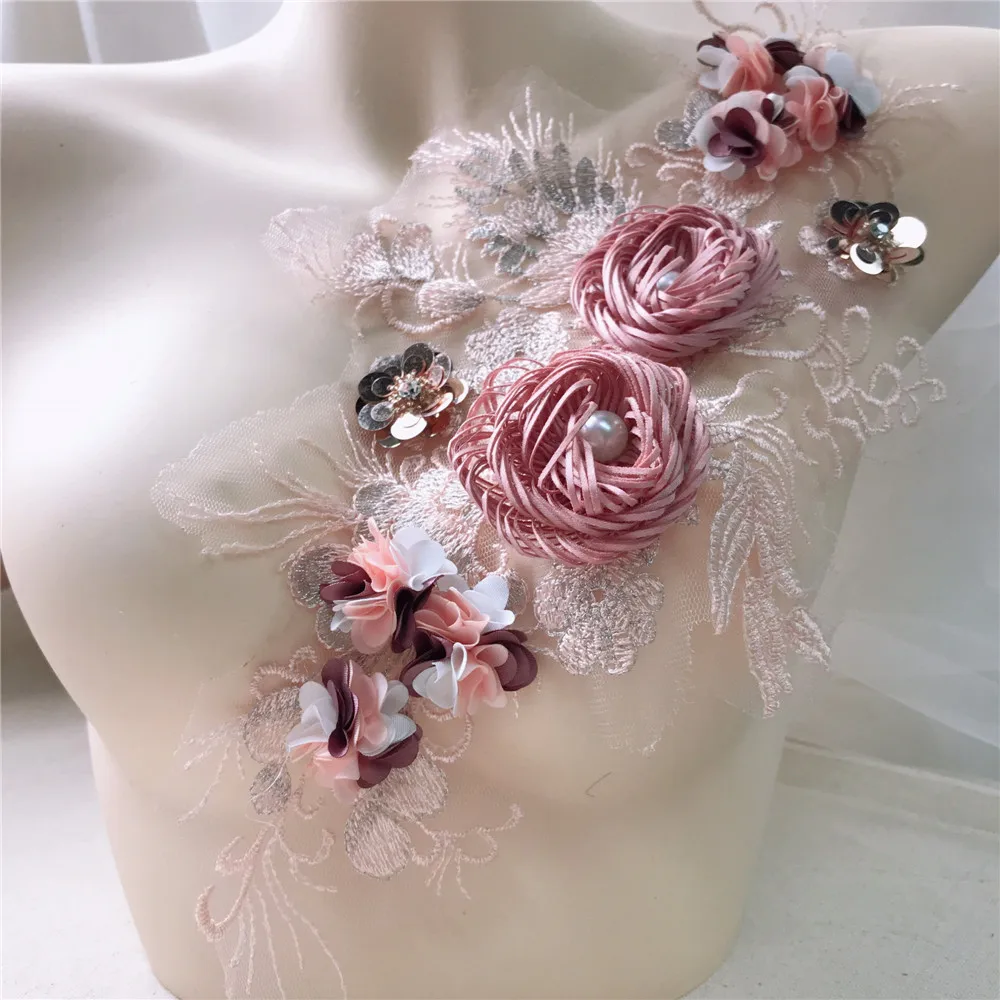 Yeni Nakış Dantel yaka Leylak Pembe 3D çiçek Aplike Düğün giyim Süslemeleri Yaka Çiceği Yama Dikiş DIY inci Aksesuar