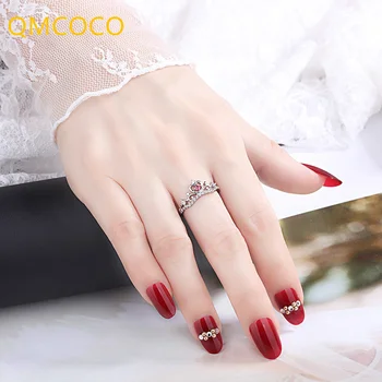 QMCOCO Moda Kadın Yüzük Gümüş Renk Takı Kalp Şekli Taç Zirkon Parmak Yüzük Düğün Nişan Parti Aksesuarları İçin