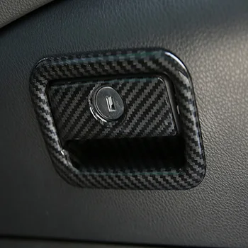 Toyota Camry için 18-19 Karbon Fiber Renk Copilotu Konsol Kutusu havasız ortam kabini Kolu Süslemeleri Kapak Trim Araba İç Malzemeleri 2